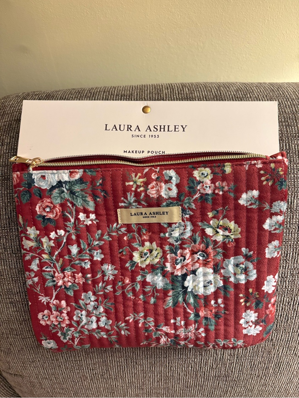 NWT Laura Ashley Makeup Pouch